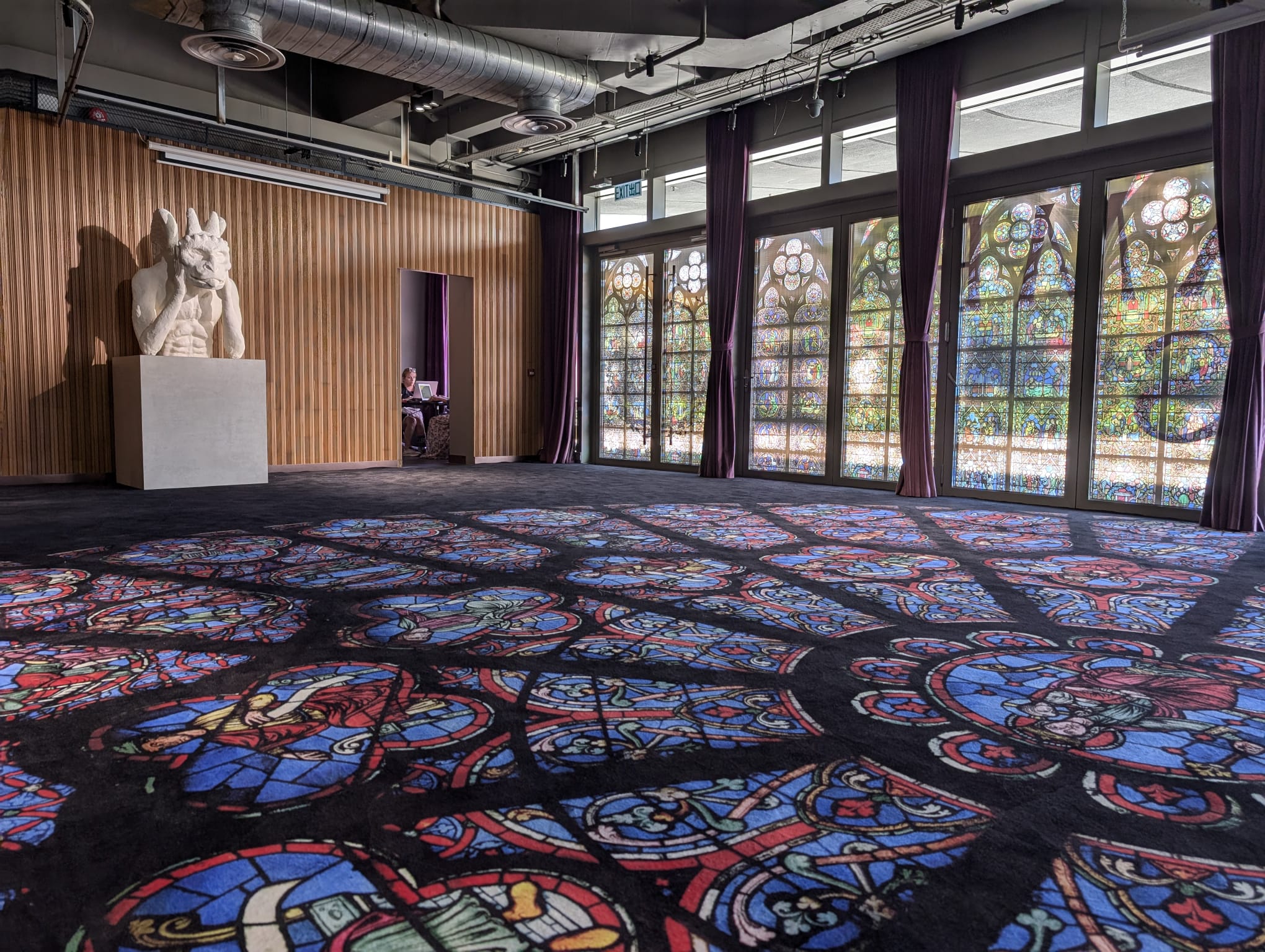 Notre Dame de Paris - Hong Kong 2